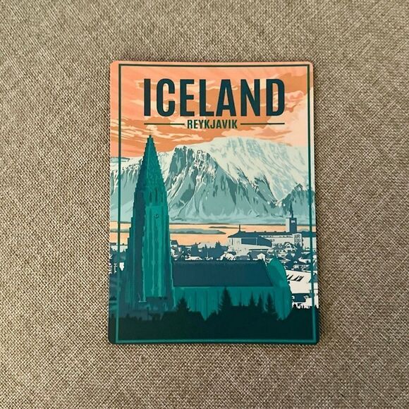 Iceland Reykjavik Souvenir Magnet - Picture 2 of 3